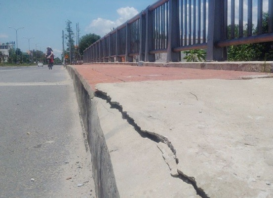 Thông tin từ đường dây nóng